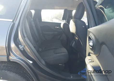 2015 Jeep Cherokee Latitude из США, поврежденный, VIN 1C4PJMCB5FW528574